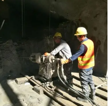 青铜峡水下抗分散灌浆料特点 水下不分散注浆料介绍